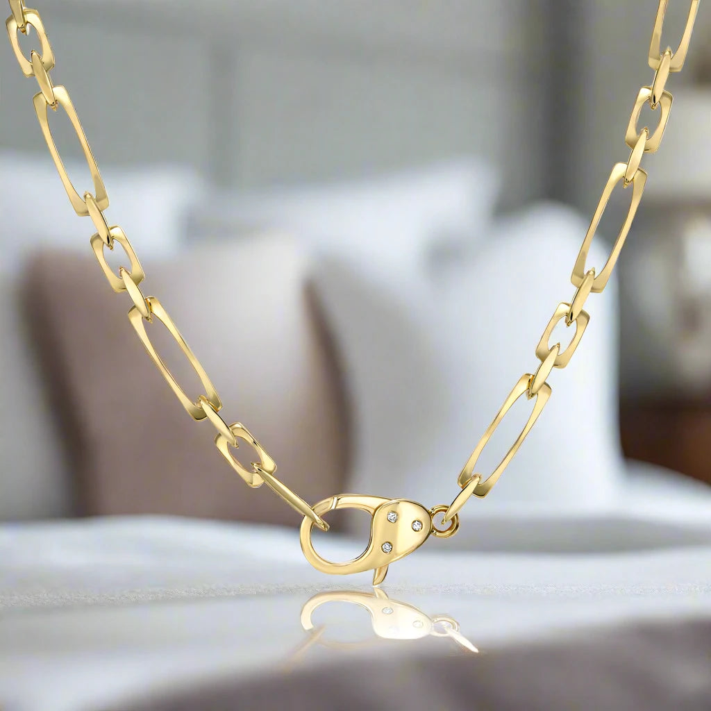 DRU Jewelry Godfather Necklace with Diamond Clasp