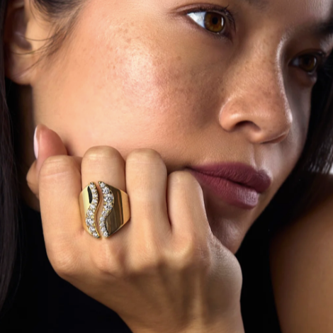 Melissa Kaye Clara Open Wave Ring in 18K Gold with Diamonds