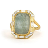 Lisse Three Stone Ring